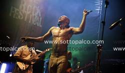 Foto concerto live SEUN KUTI AND EGYPT 80 
Live Rock Festival 
Giardini Ex Fierale 
Acquaviva 12 settembre 2015 
 
Â© Andrea Veroni/SottoPalco