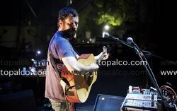 Foto concerto live IOSONOUNCANE 
Roma Incontra Il Mondo 
Laghetto di Villa Ada 
Roma 6 luglio 2016 
 
Â© Andrea Veroni