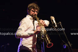 Foto concerto live TAXIWARS 
8 Marzo 2016 
Karemaski  
Arezzo 
 
Tom Barman (vocals) 
Robin Verheyen (saxophones) 
Nicolas Thys (bass) 
Antoine Pierre (drums)