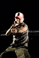Foto concerto live J-AX 
Rock in Roma 
Ippodromo delle Capannelle 
Roma 11 luglio 2012 
 
PRIMO dei COR VELENO