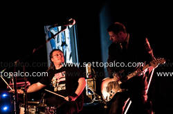 Foto concerto live BACHI DA PIETRA 
Karemaski 
Arezzo 1 dicembre 2011